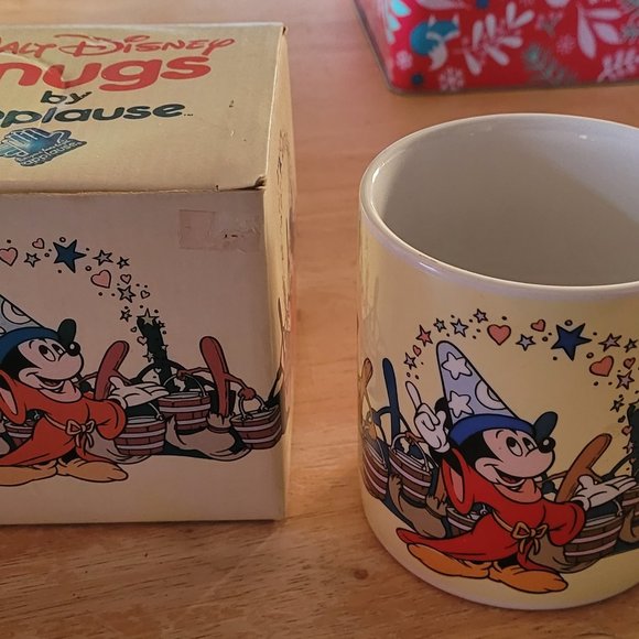 Walt Disney Mickey Mouse as a Wizard mug with matching box - Picture 2 of 3